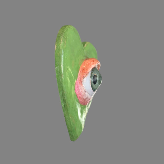 Handmade Creepling Heart Magnet: Quirky One-Eyed Sculpture, Collectible Gift Monster