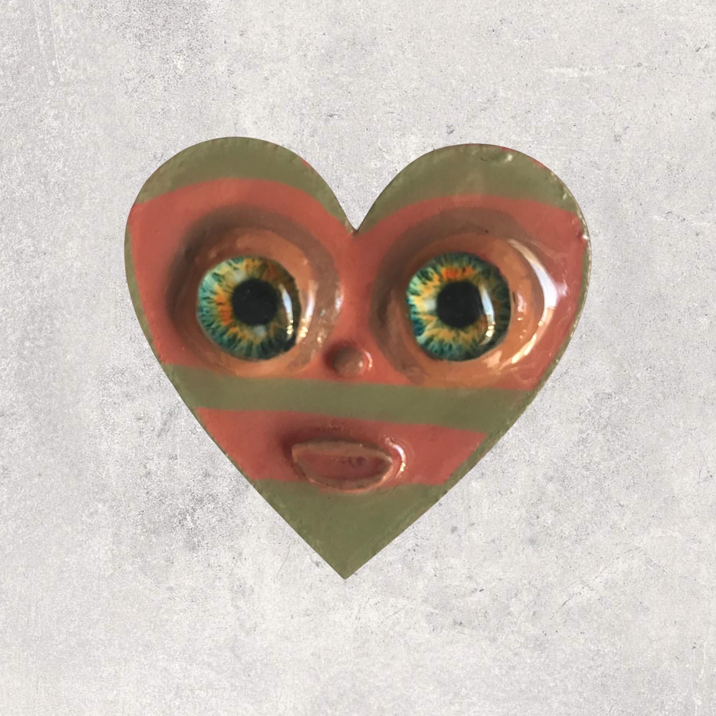 Handmade Two-Eyed Heart Magnet: Quirky Sculpture, Collectible Gift