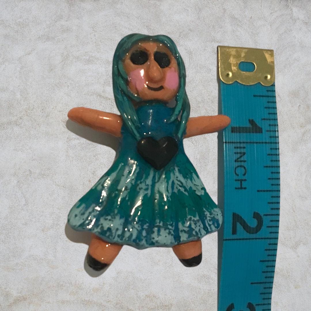 Heartless Creepling Darling Magnet – Handmade Porcelain Clay Art