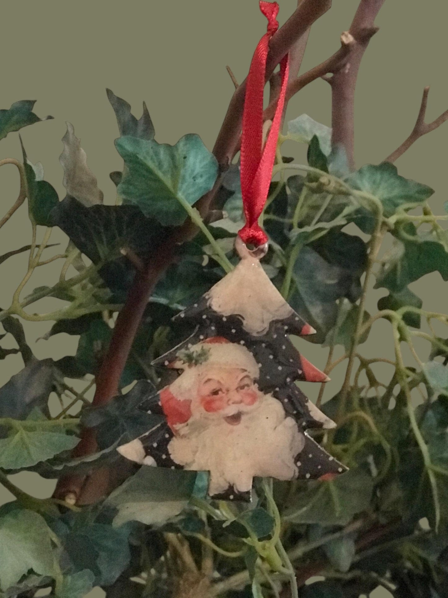 Vintage Inspired Santa Christmas Tree Ornaments – Handmade Double-Sided Wood Ornament