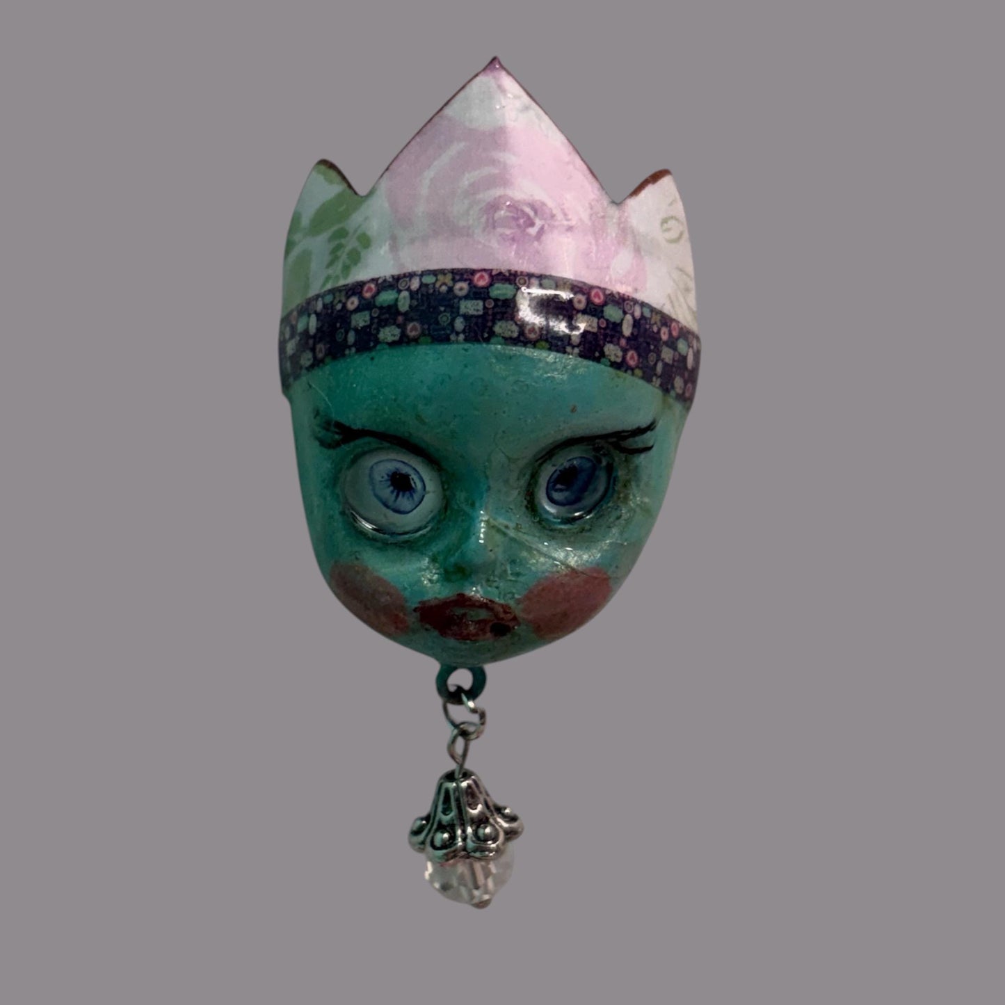 Handpainted Monster Fridge Magnet: Crowned Creepling Fae Goblin