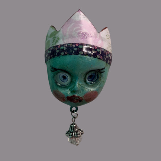 Handpainted Monster Fridge Magnet: Crowned Creepling Fae Goblin