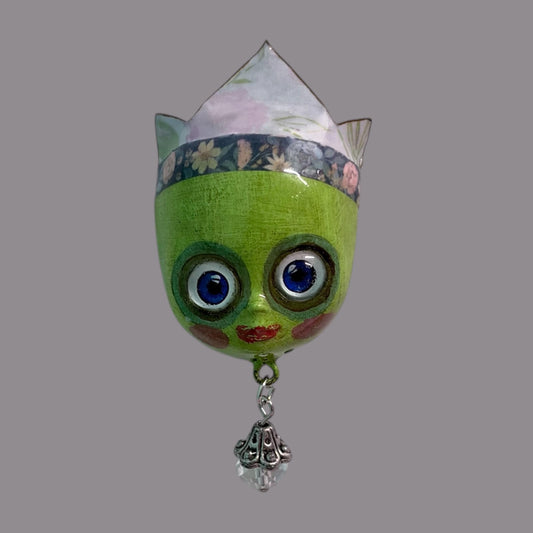 Handpainted Monster Fridge Magnet: Crowned Creepling Fae Goblin