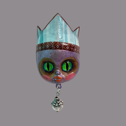 Handpainted Monster Fridge Magnet: Crowned Creepling Fae Goblin