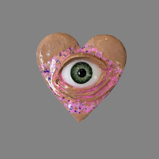 Handmade Creepling Heart Magnet: Quirky One-Eyed Sculpture, Collectible Gift  Monster