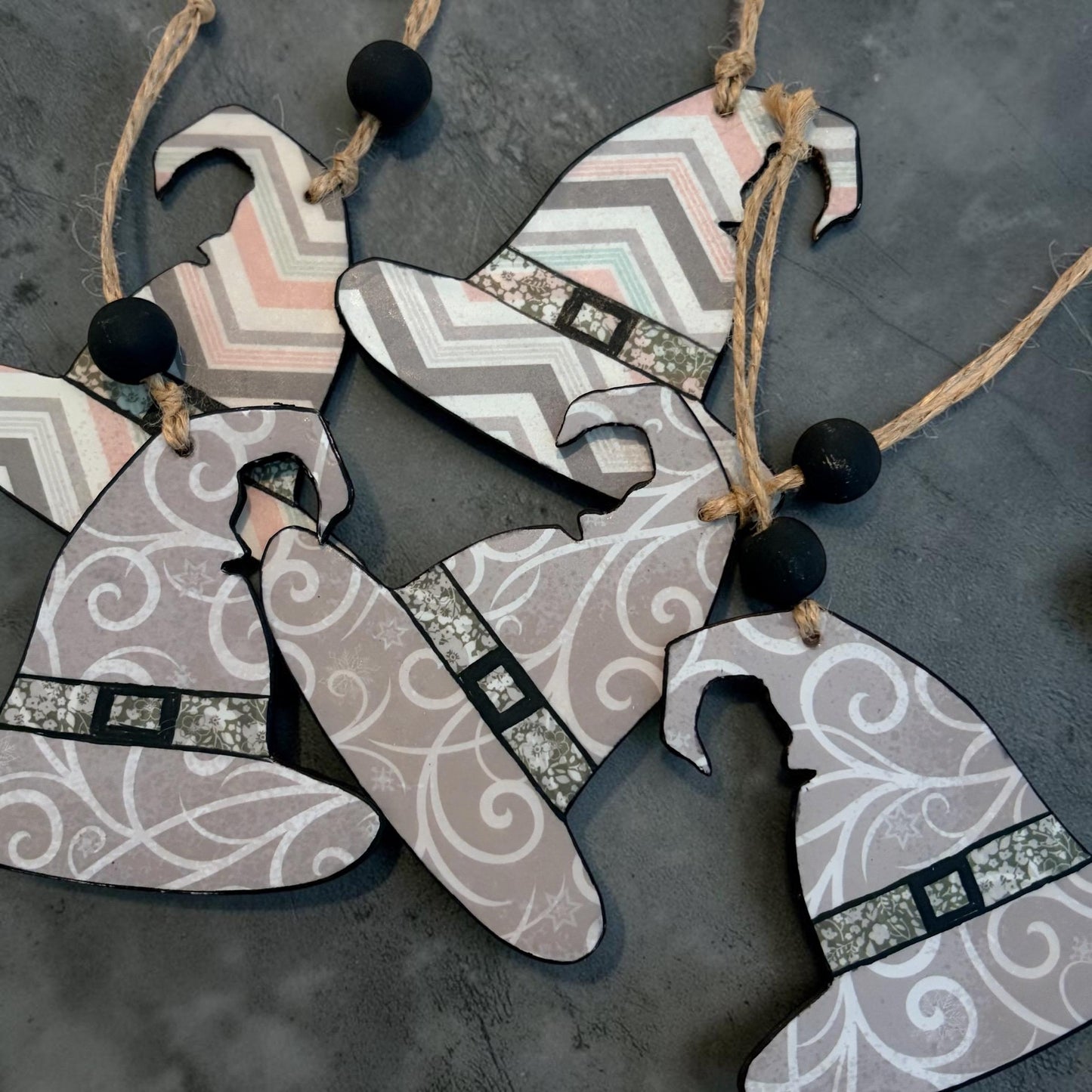 Witch Hat Ornament Set