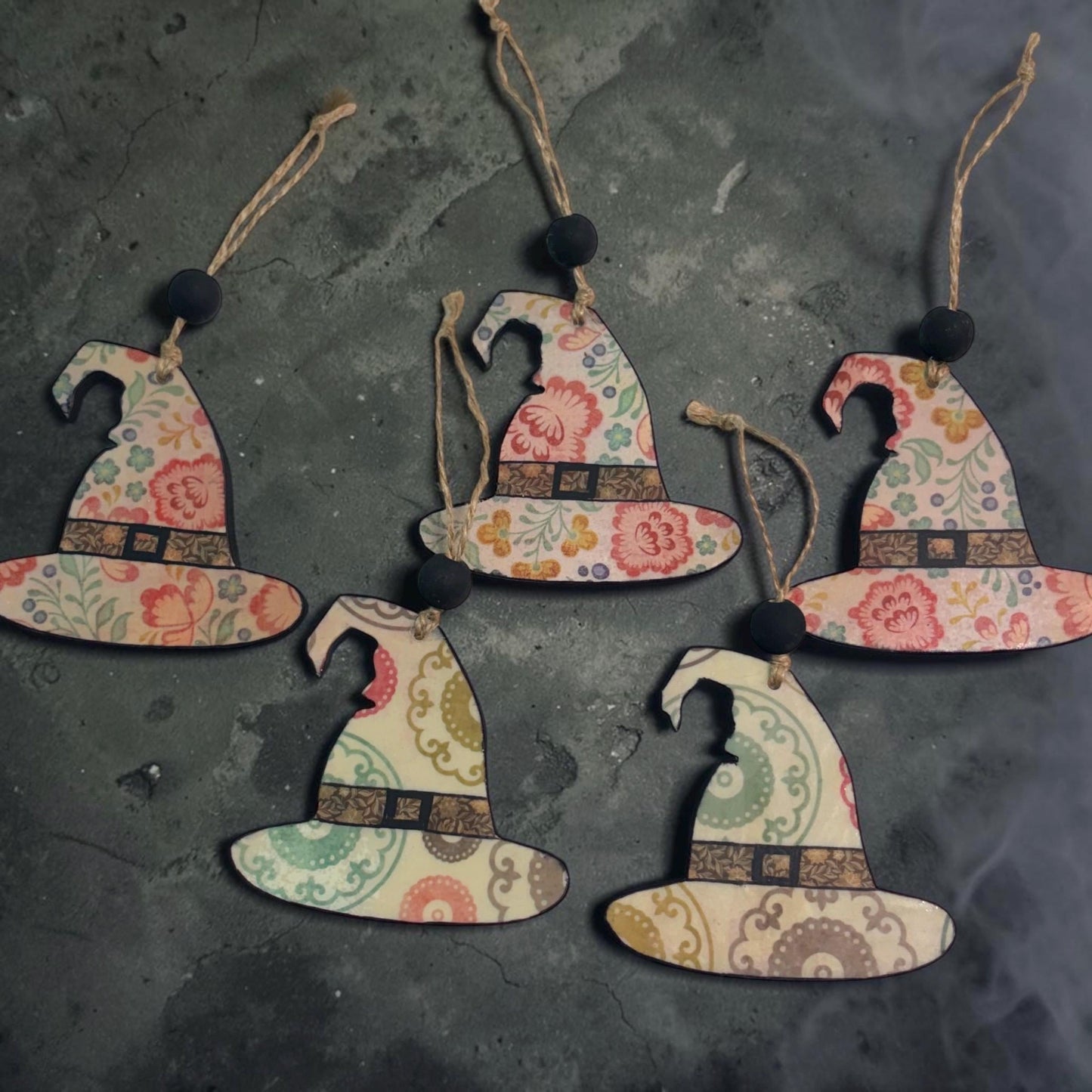 Witch Hat Ornament Set