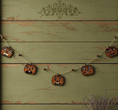 Whimsical Retro Wooden Halloween Pumpkin Garland